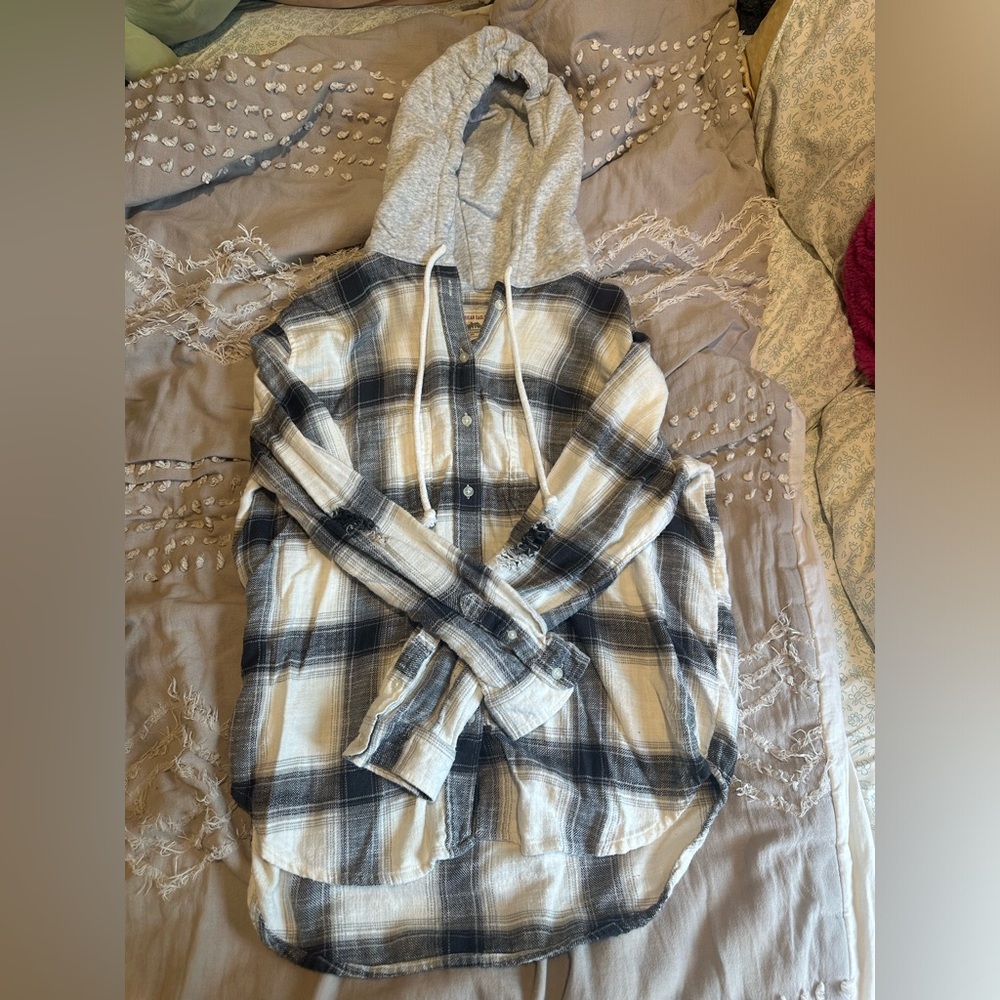 American Eagle Flannel Hoodie!